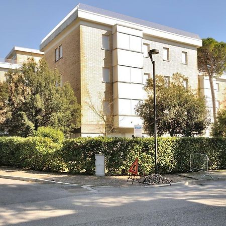 Residence Pineda Bibione Exteriör bild